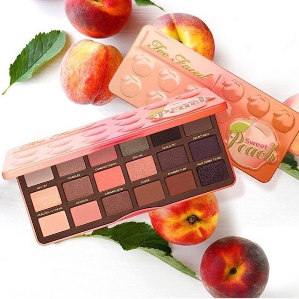 SOLD🍑Too Faced “Sweet Peach” Eyeshadow Palette - Picture 4 of 10